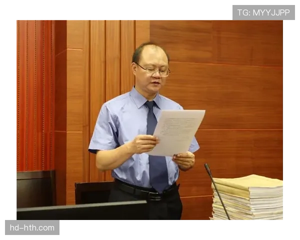 马赛俱乐部前总监因涉嫌转会欺诈案出庭受审